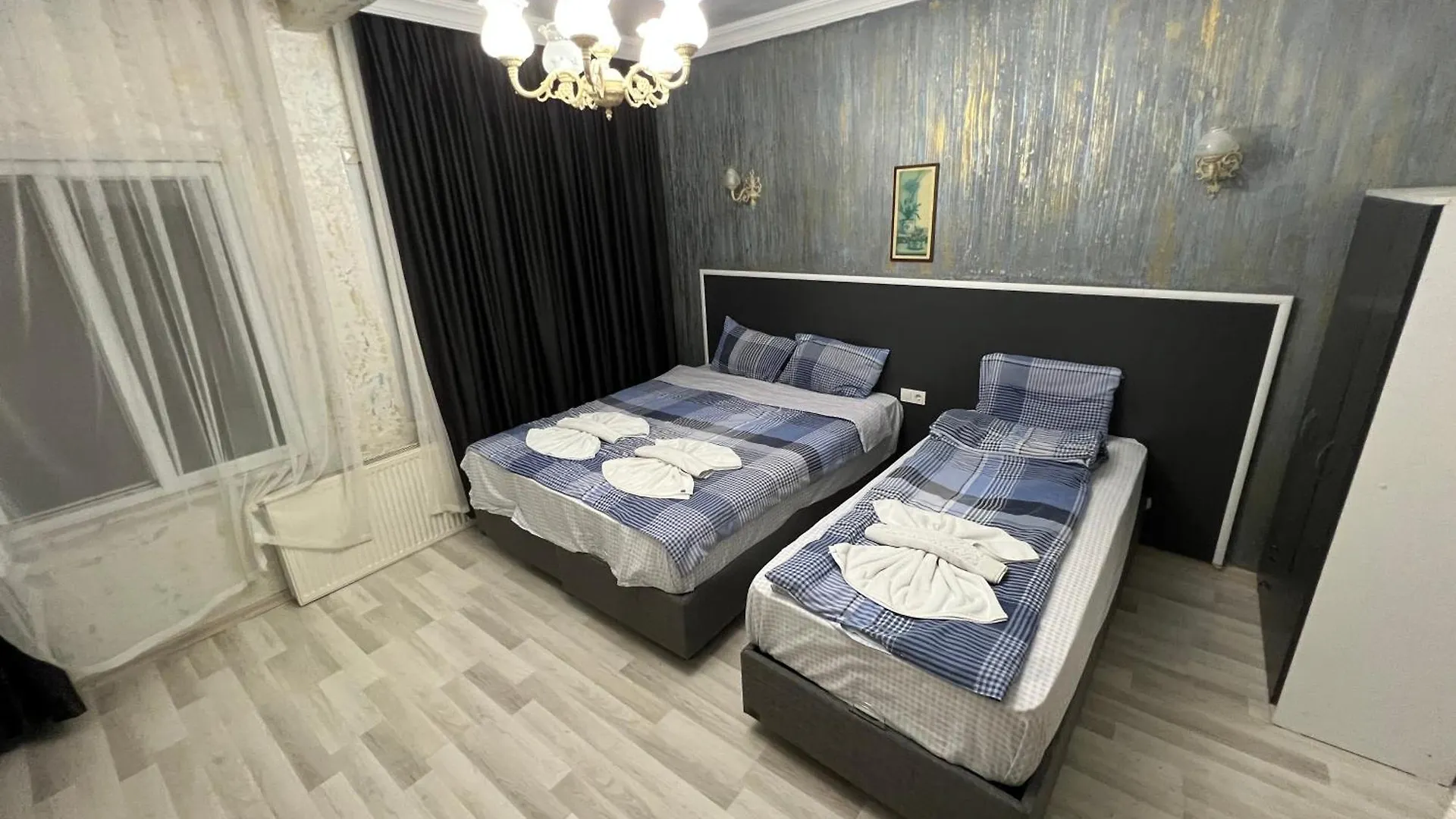 Istanbul Metin Suites And Studios